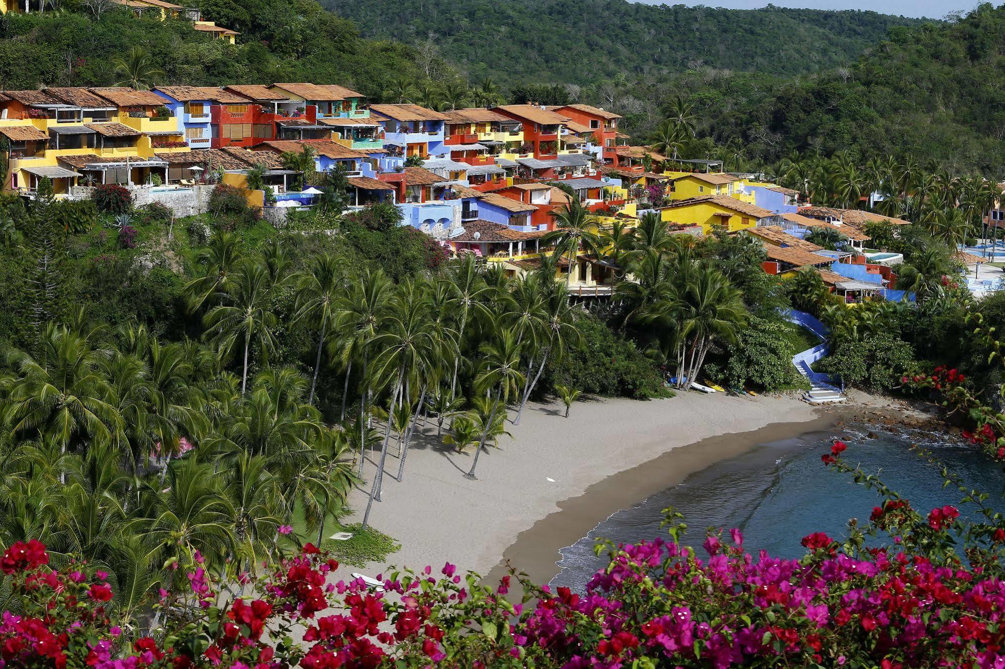 Playa Rosa Bungalows Costa Careyes Exterior photo